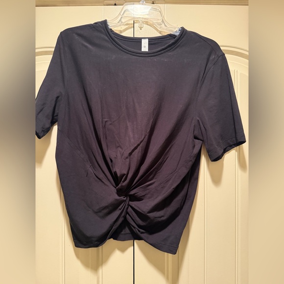 Lululemon Crescent tee Black Twist Front T-Shirt - Picture 1 of 3